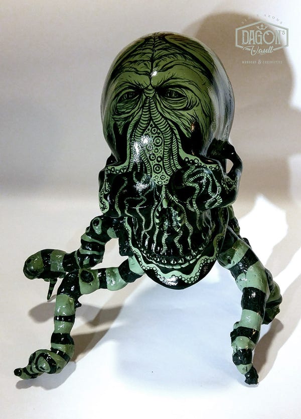 Cthulhu skull : peinture acrylique sur crâne en métal et sarments de vigne